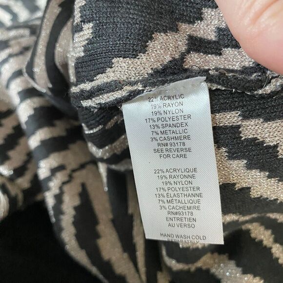 T Tahari Zebra Print Metallic Cashmere Blend Sweater New With Tags Size M - Picture 8 of 9